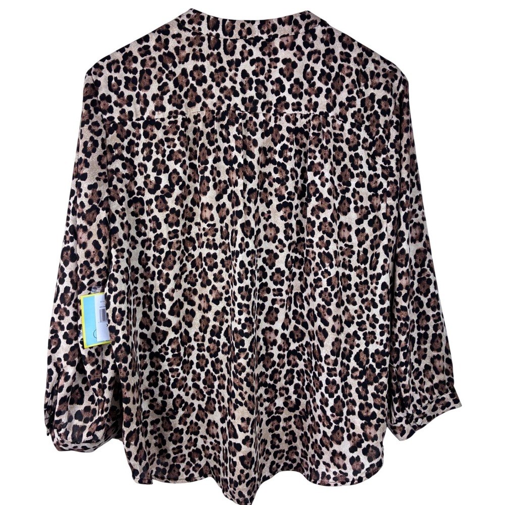 NWT CeCe Leopard Print Blouse XL High Low Hem V-Neck Semi Sheer 3/4 Sleeve - Picture 7 of 11